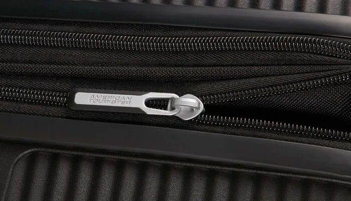 American Tourister Soundbox Чемодан дорожный 77/28 L bass black